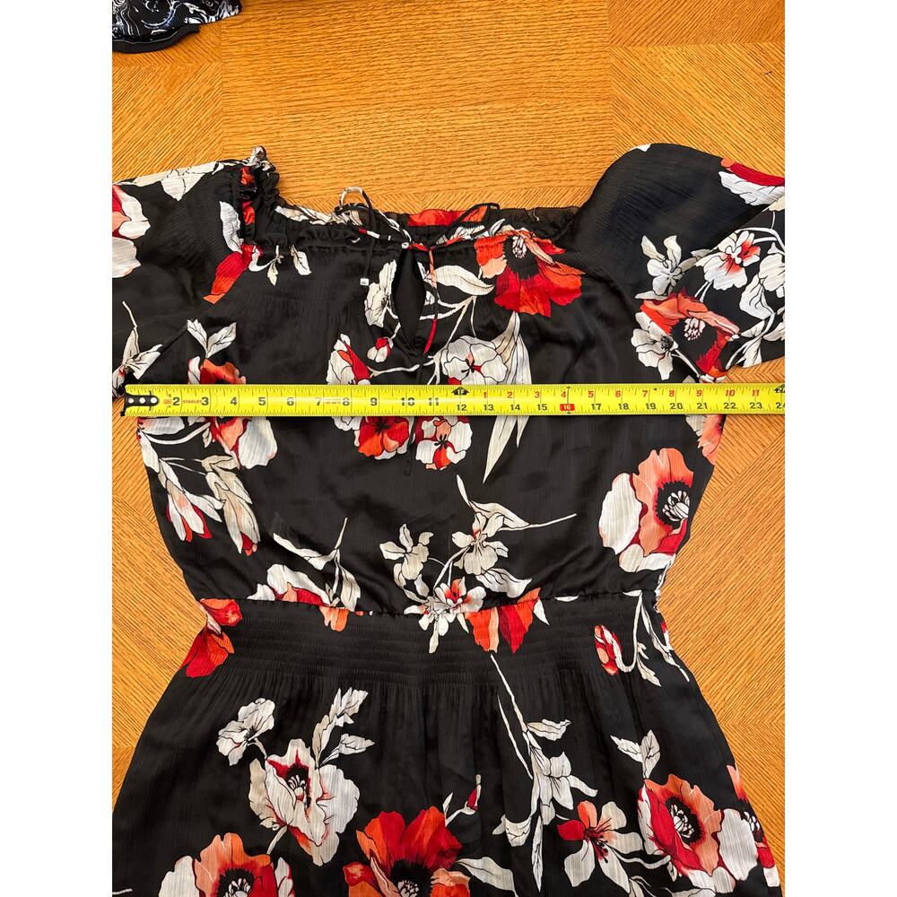 White House Black Market Red Floral Feminine Flowy Dress Size XL - Picture 3 of 7